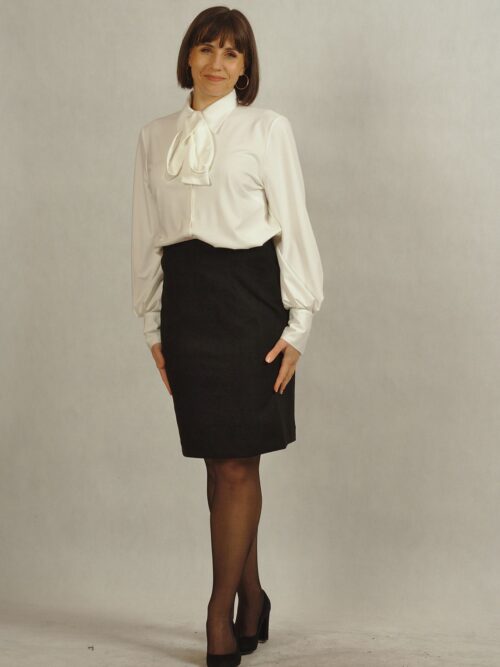 Spódnica a'la zamsz czarna prosta plus size /593/