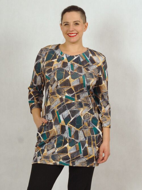 Tunika z kieszeniami z rękawem 3/4 w geometryczne wzory - zielona /581/