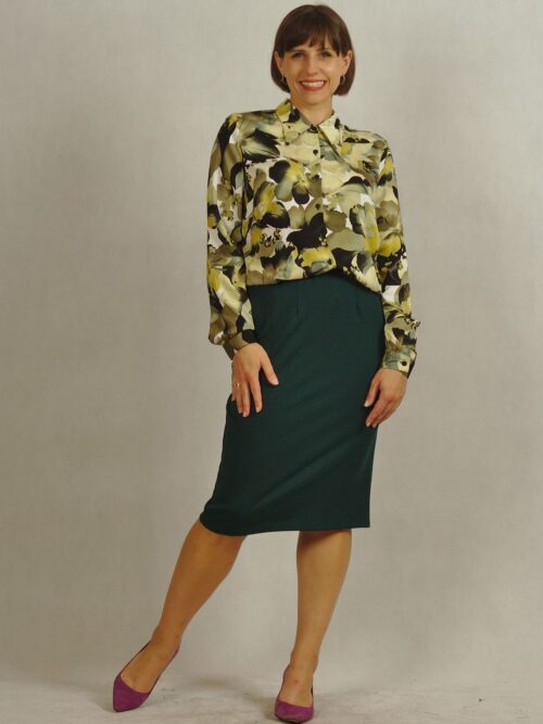 Zielona koszula z wiskozy satynowej we wzory /864/