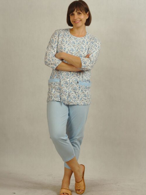 Błękitna bawełniana piżama rozpinana z kieszeniami w drobne kwiatki plus size /168/