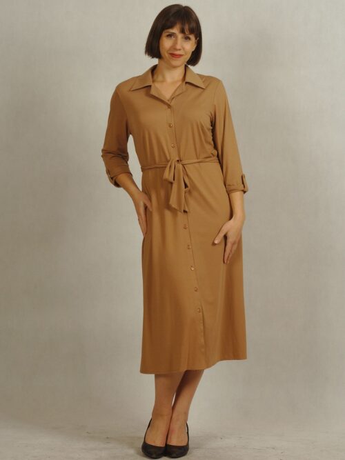 Kamelowa elegancka szmizjerka midi z paskiem plus size /803/