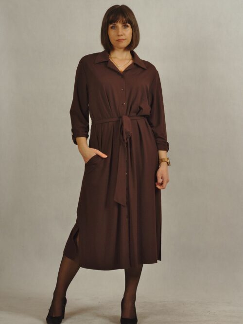 Brązowa elegancka szmizjerka midi z paskiem plus size /803/