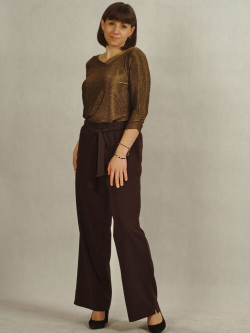 Błyszcząca złota bluzka z dekoltem w serek /881/