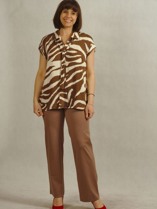 Spodnie z szeroką nogawką w kolorze cappuccino /683/