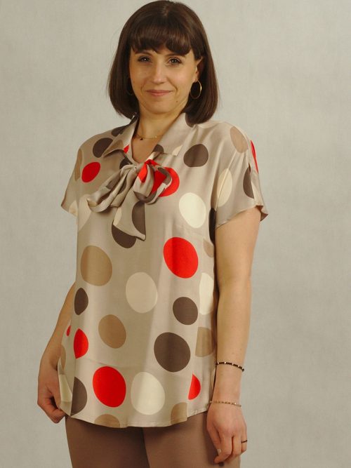 Elegancka bluzka w duże grochy z kokardą przy dekolcie /906/